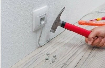 Wiha 42071 Electricians Compact Steel Claw Hammer With Ergonomic Handle 300g 4 Wiha 42071 Electricians Compact Steel Claw Hammer With Ergonomic Handle 300g - Image 2