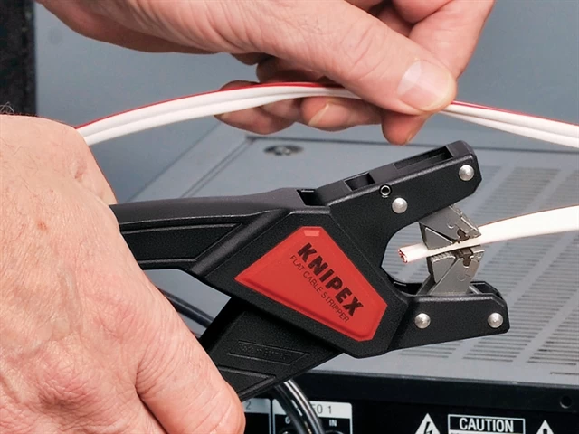 Knipex 12 64 180 Automatic Stripper - Flat Cables 4 Knipex 12 64 180 Automatic Stripper - Flat Cables - Image 2