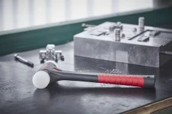 Wiha 44598 FibreBuzz® SB8041 Soft-Faced Dead Blow Hammer 40mm Dia -Professional Hand Tool Store 44598 3 scaled 1