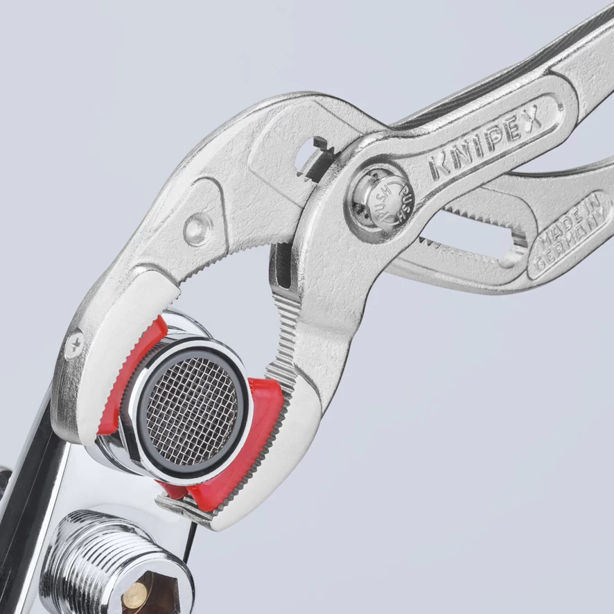 Knipex 81 13 250 Soft Jaw Push Button Waterpump Slip Joint Pliers 250mm (75mm Capacity) 6 Knipex 81 13 250 Soft Jaw Push Button Waterpump Slip Joint Pliers 250mm (75mm Capacity) - Image 4