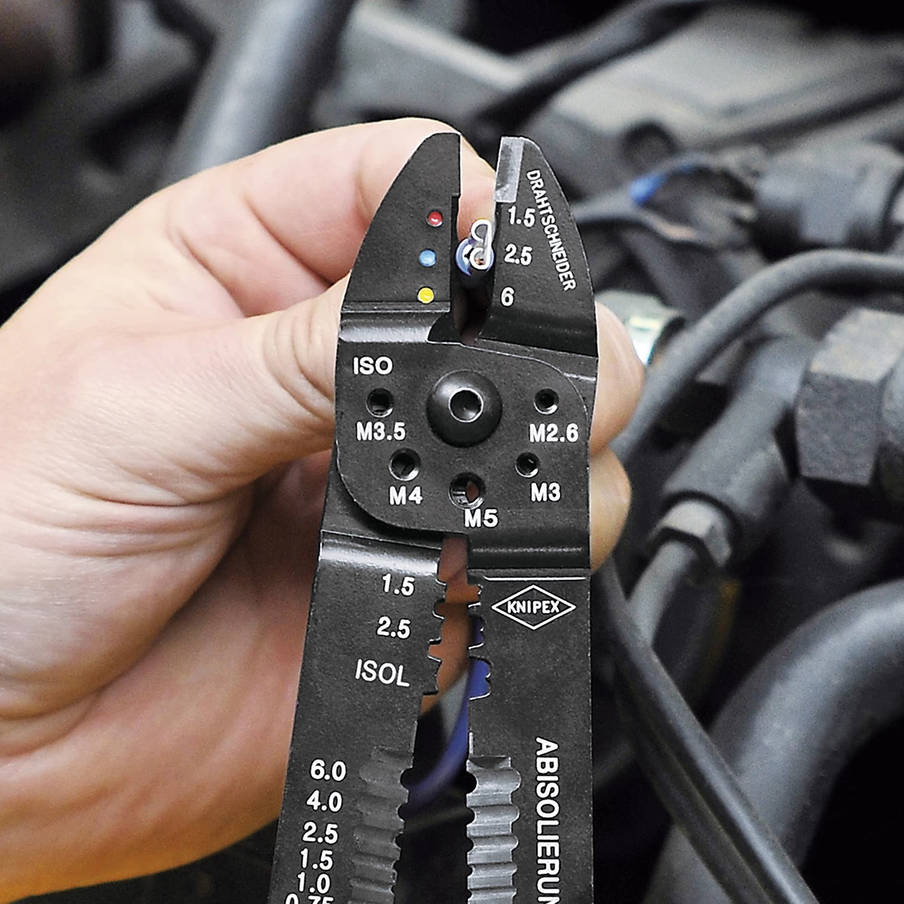 Knipex 97 22 240 Crimping Pliers For Insulated Terminals & Plug Connectors 240mm 7 Knipex 97 22 240 Crimping Pliers For Insulated Terminals & Plug Connectors 240mm - Image 5